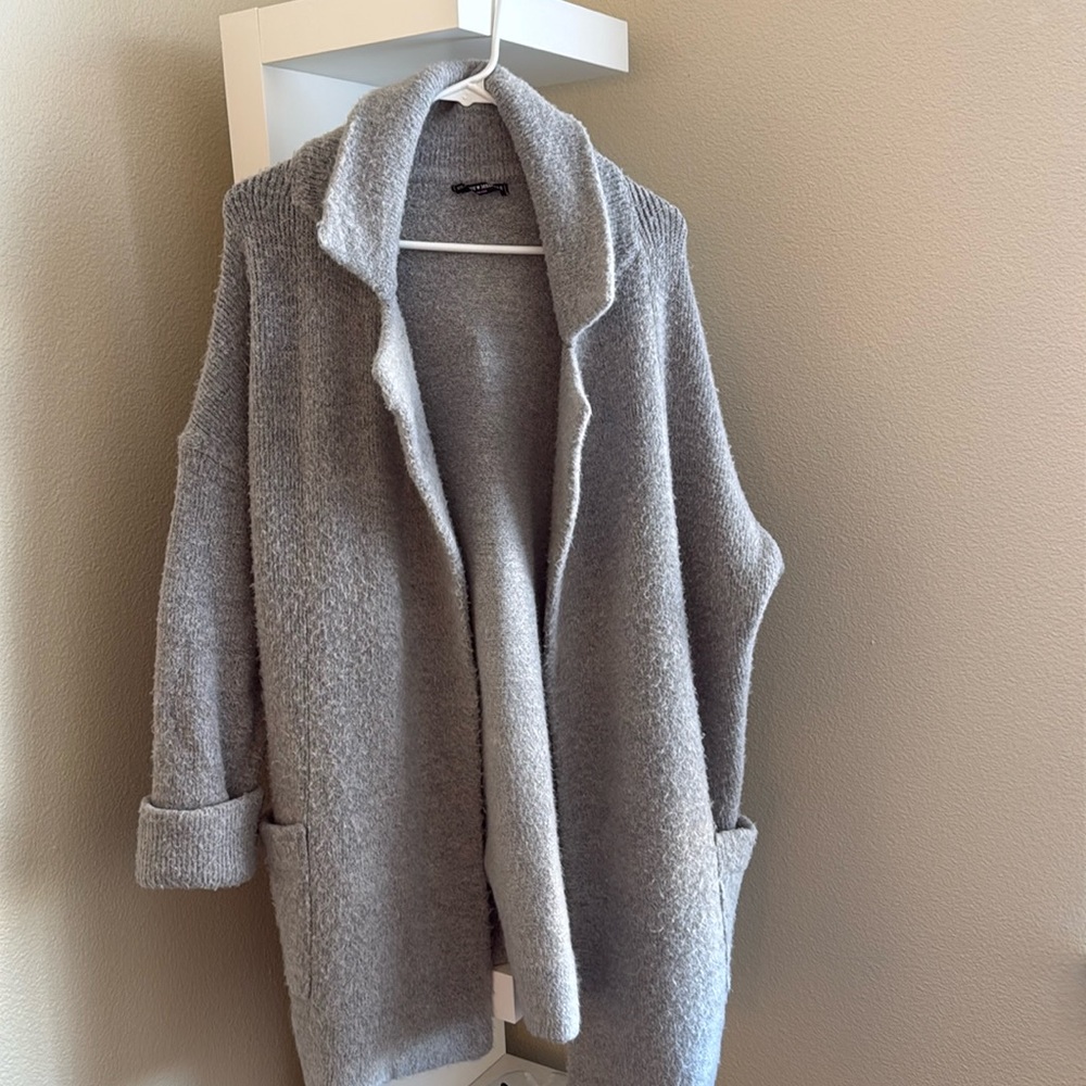 Brandy melville thick cardigan coat